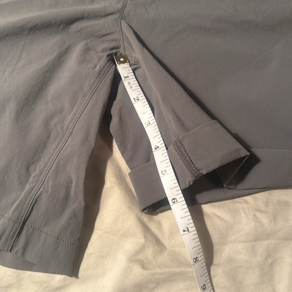 NWT Women’s Orvis shorts - Picture 7 of 10